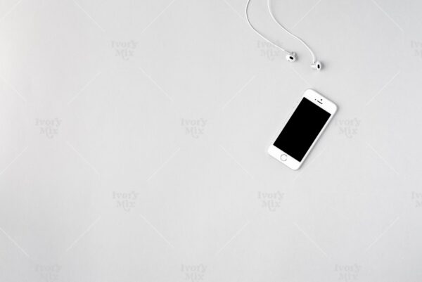 Modern Mockup 52