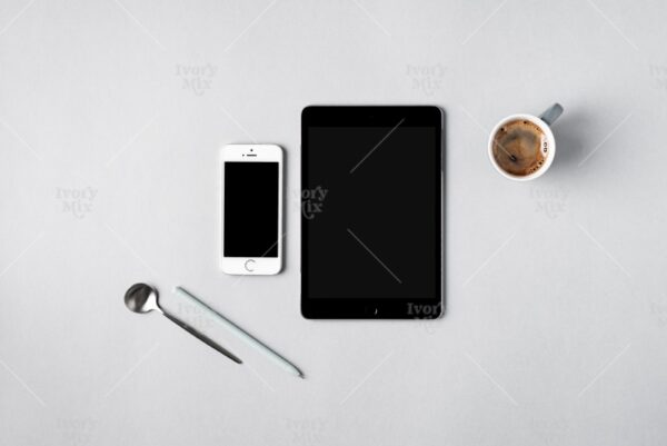 Modern Mockup 57