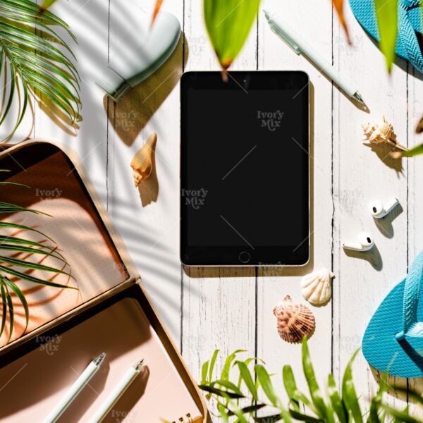Summer Mockup Photo 5