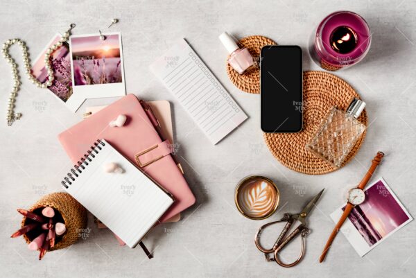 Feminine Office 37