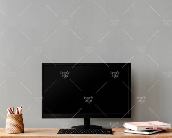 Feminine Office 50