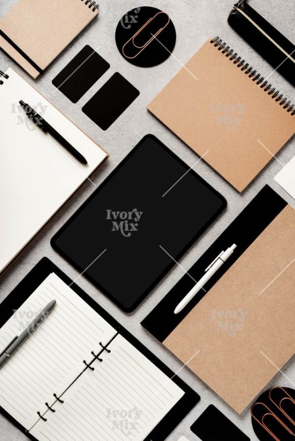 Neutral and Minimal 21
