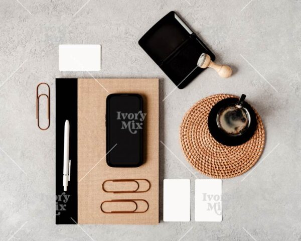 Neutral and Minimal 25