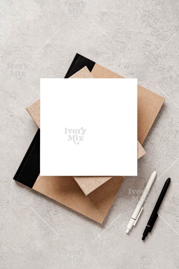 Neutral and Minimal 5
