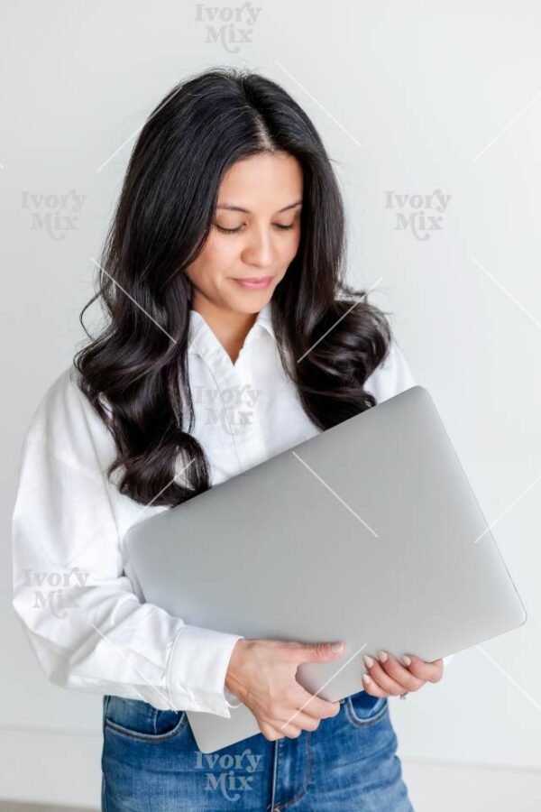 Confident and Minimal 70