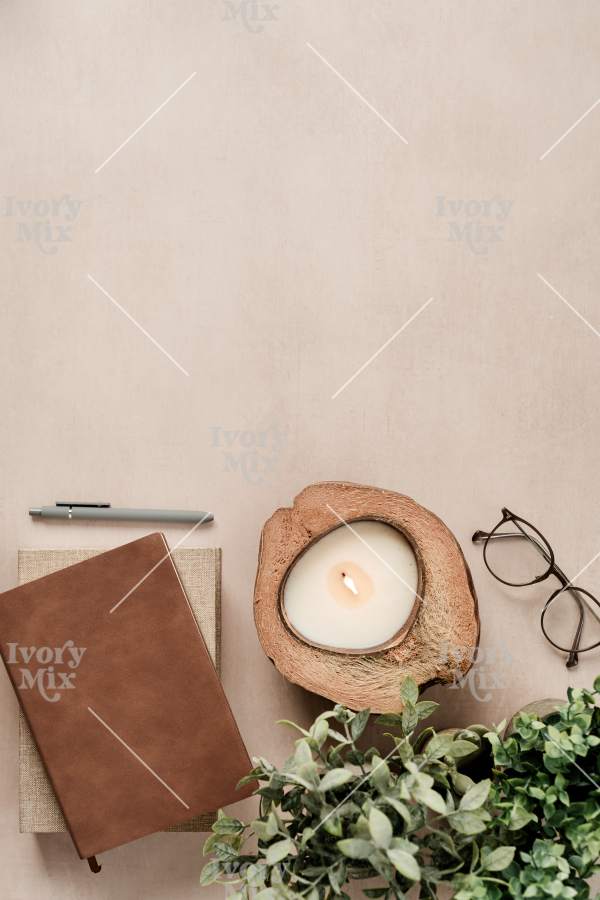 Cozy Work Minimal Photo 16