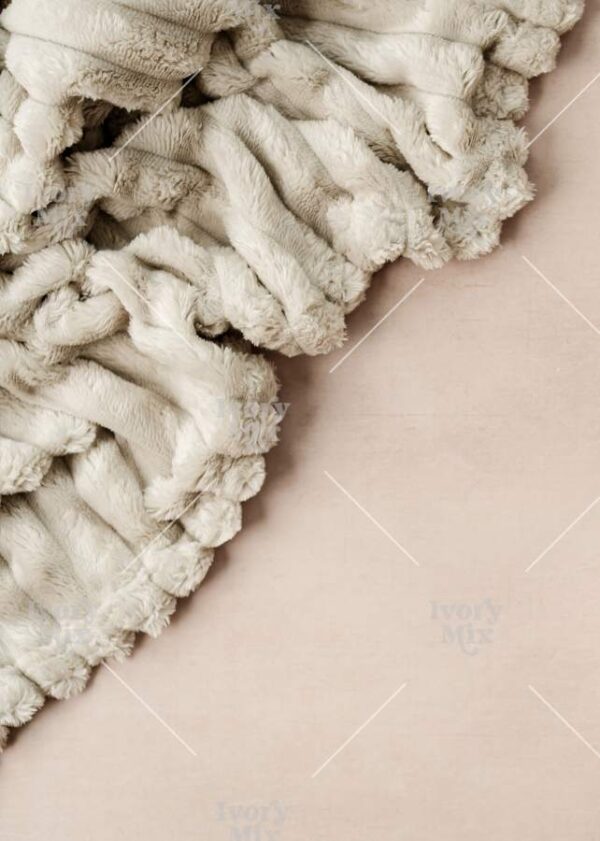 Cozy Work Minimal Photo 21