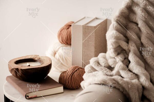 Cozy Work Minimal Photo 37